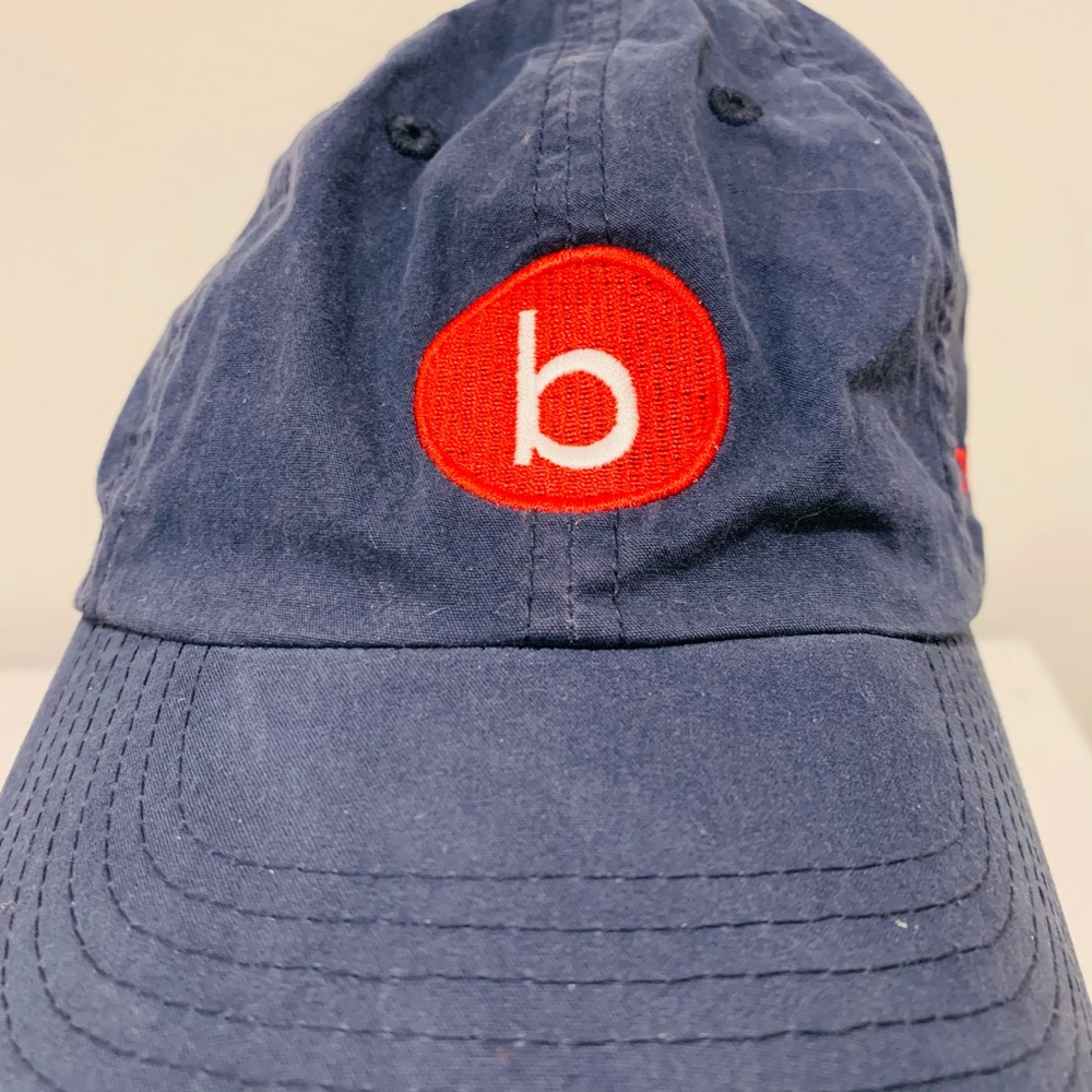 Barnstyle cap. - Picture 2 of 4